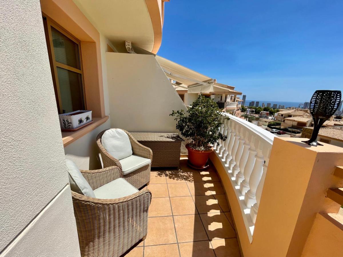 شقة Modern 2-Floor Penthouse With Sea Views - Sleeps 7 فينيسترات المظهر الخارجي الصورة